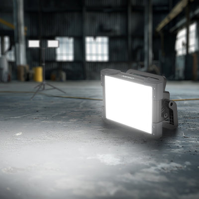 8K Flood Light